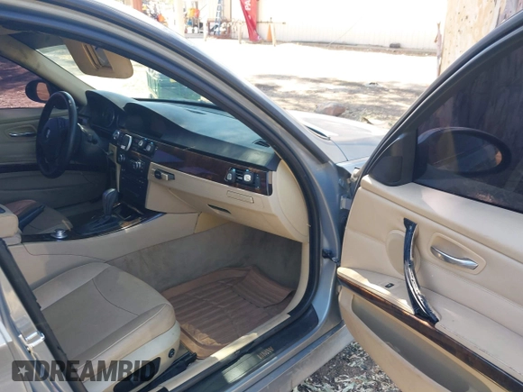 2008 BMW 3 Series 328i with VIN WBAVC53538F008892, listed as a IAAI auction lot 42828868 with 133,267 mi miles and . Bid and sale history available at DreamBid. Image 5.