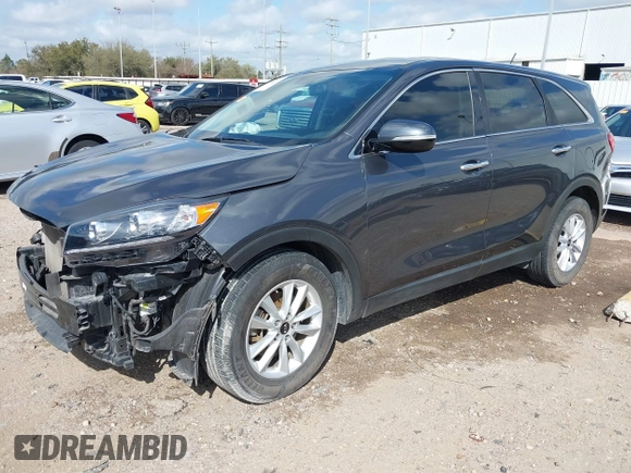 2020 Kia Sorento LX with VIN 5XYPG4A34LG658493, listed as a IAAI auction lot 41750311 with 78,091 mi miles. Bid and sale history available at carsss.com. Image 2.