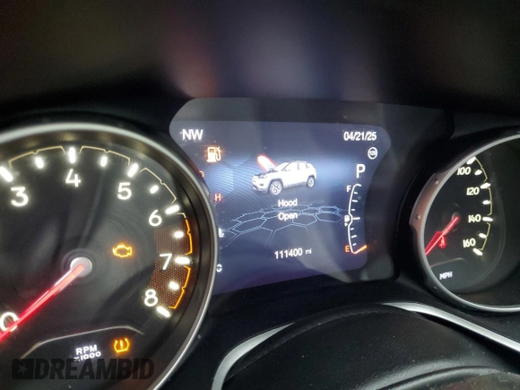 2018 Jeep Compass Altitude with VIN 3C4NJDBB6JT325538, listed as a Copart auction lot 53686905 with 111,400 mi miles and Salvage title. Bid and sale history available at DreamBid. Image 9.