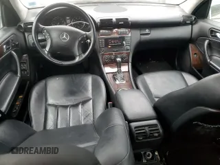 2005 Mercedes-Benz C 240 z VIN WDBRH81J35F622651, wystawiony jako Copart lot #86142504 z przebiegiem 90 563 mil mil oraz Tytuł czysty. Historia ofert i sprzedaży dostępna na DreamBid. Obrazek 8.