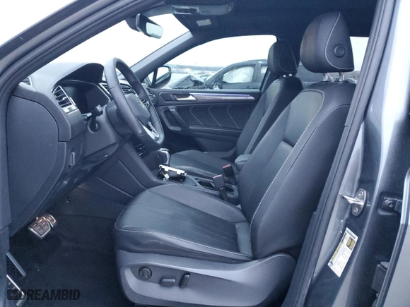 2023 Volkswagen Tiguan SE R-Line Black with VIN 3VVCB7AX6PM013498, listed as a Copart auction lot 42057445 with 31,190 mi miles and Salvage Title. Bid and sale history available at carsss.com. Image 7.