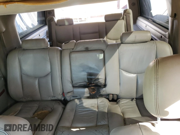 2005 GMC Yukon XL SLT with VIN 1GKEC16Z35J149310, listed as a Copart auction lot 49632265 with 134,419 mi miles and Salvage Title. Bid and sale history available at carsss.com. Image 10.