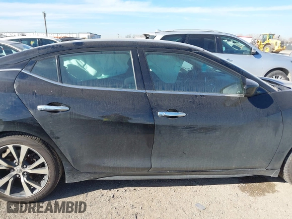 2017 Nissan Maxima SV with VIN 1N4AA6AP2HC418270, listed as a IAAI auction lot 41305536 with 158,298 mi miles. Bid and sale history available at carsss.com. Image 13.