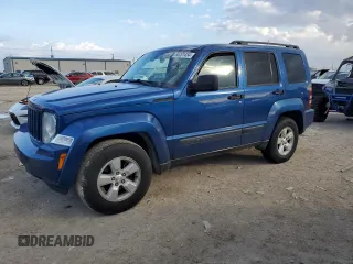 2009 Jeep Liberty Sport z VIN 1J8GP28K69W513302, wystawiony jako Copart lot #85201454 z przebiegiem 202 966 mil mil oraz Czysty tytuł • Clean title. Historia ofert i sprzedaży dostępna na DreamBid. Obrazek 1.