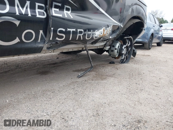 2016 Ford F-250 Lariat with VIN 1FT7W2B6XGEA83380, listed as a IAAI auction lot 41623871 with 193,431 mi miles and . Bid and sale history available at DreamBid. Image 19.
