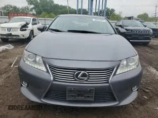 2014 Lexus ES 330 z VIN JTHBK1GG9E2087113, wystawiony jako Copart lot #58232025 z przebiegiem 99 968 mil mil oraz Szkoda całkowita • Salvage title. Historia ofert i sprzedaży dostępna na DreamBid. Obrazek 5.