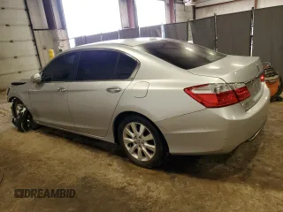 2014 Honda Accord Sedan EX-L with VIN 1HGCR2F81EA206863, listed as a Copart auction lot 46168435 with 118,177 mi miles and Clean Title. Bid and sale history available at carsss.com. Image 2.