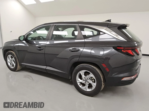 2022 Hyundai Tucson SE with VIN 5NMJA3AE1NH111631, listed as a Copart auction lot 45758095 with 43,426 mi miles and Clean Title. Bid and sale history available at carsss.com. Image 2.