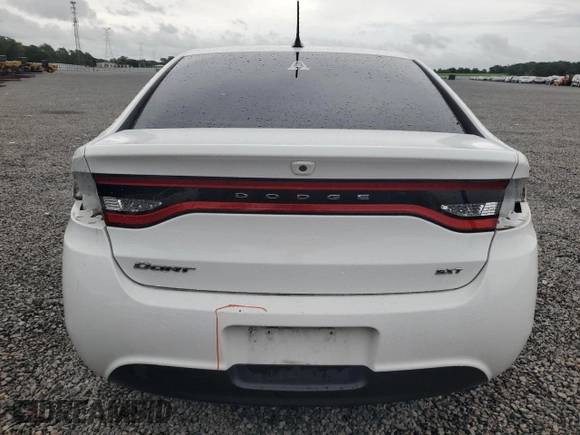 2016 Dodge Dart SXT z VIN 1C3CDFBB1GD505846, wystawiony jako Copart lot #59462865 z przebiegiem 109 714 mil mil oraz Szkoda całkowita • Salvage title. Historia ofert i sprzedaży dostępna na DreamBid. Obrazek 6.