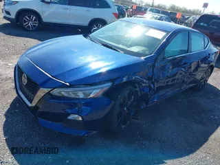2019 Nissan Altima SR with VIN 1N4BL4CV4KC117733, listed as a IAAI auction lot 41977198 with 56,167 mi miles and . Bid and sale history available at carsss.com. Image 17.