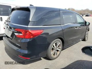 2021 Honda Odyssey Touring with VIN 5FNRL6H89MB008147, listed as a Copart auction lot 49830205 with 58,632 mi miles and Clean Title. Bid and sale history available at carsss.com. Image 3.