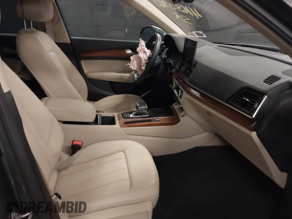 2022 Audi Q5 S line Premium with VIN WA1GAAFY8N2081365, listed as a IAAI auction lot 41630360 with 21,134 mi miles and . Bid and sale history available at DreamBid. Image 5.