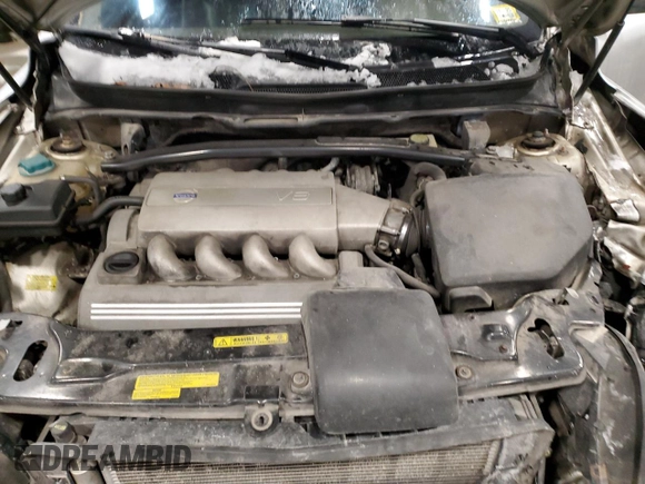 2005 Volvo XC90 with VIN YV1CZ852651209489, listed as a Copart auction lot 43898315 with 0 mi miles and Salvage Title. Bid and sale history available at carsss.com. Image 12.