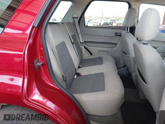 2008 Ford Escape XLT with VIN 1FMCU03118KB52385, listed as a IAAI auction lot 42682432 with 226,149 mi miles and . Bid and sale history available at DreamBid. Image 8.