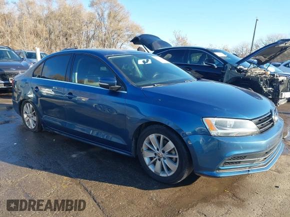 2015 Volkswagen Jetta SE with VIN 3VWD07AJ2FM257987, listed as a IAAI auction lot 41009826 with 112,213 mi miles and . Bid and sale history available at DreamBid. Image 13.