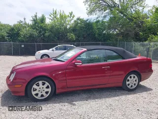 2002 Mercedes-Benz CLK 320/430 z VIN WDBLK65G62T118893, wystawiony jako IAAI lot #42300653 z przebiegiem 93 823 mil mil oraz . Historia ofert i sprzedaży dostępna na DreamBid. Obrazek 14.