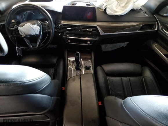2018 BMW 6 Series 640i xDrive with VIN WBAJV6C58JBC99775, listed as a Copart auction lot 85780364 with 0 mi miles and Salvage Title. Bid and sale history available at carsss.com. Image 8.