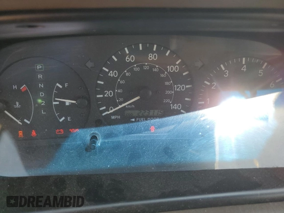 2001 Toyota Camry CE z VIN JT2BG22K410538709, wystawiony jako Copart lot #53295905 z przebiegiem 223 115 mil mil oraz Szkoda całkowita • Salvage title. Historia ofert i sprzedaży dostępna na DreamBid. Obrazek 9.