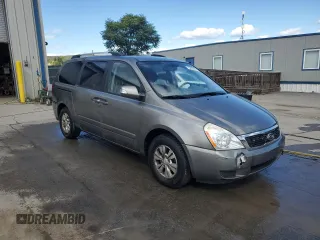 2012 Kia Sedona LX with VIN KNDMG4C7XC6429290, listed as a Copart auction lot 75205014 with 131,359 mi miles and Salvage Title. Bid and sale history available at carsss.com. Image 4.