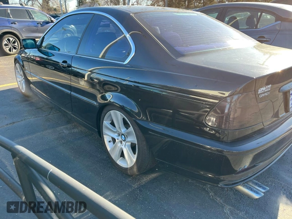 2001 BMW 3 Series 330Ci with VIN WBABN53461JU21722, listed as a Copart auction lot 87875375 with 114,676 mi miles and Clean Title. Bid and sale history available at carsss.com. Image 3.