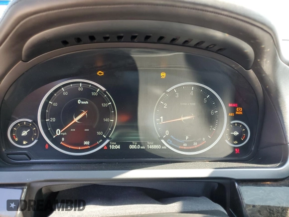 2013 BMW 7 Series 750Li with VIN WBAYE8C56DD132217, listed as a Copart auction lot 61976145 with 146,860 mi miles and Salvage title. Bid and sale history available at DreamBid. Image 9.