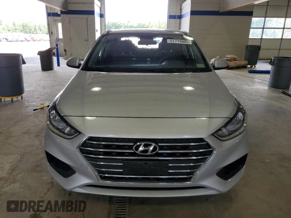 2022 Hyundai Accent SE с VIN 3KPC24A61NE171582, выставлен на аукционе Copart как лот 57715085 с пробегом 21 392 миль миль и Списание • Salvage title. История ставок и продаж доступна на DreamBid. Изображение 5.