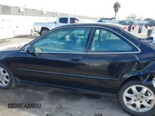 1998 Acura CL Premium z VIN 19UYA2258WL011745, wystawiony jako IAAI lot #41906267 z przebiegiem 296 614 mil mil oraz . Historia ofert i sprzedaży dostępna na DreamBid. Obrazek 14.