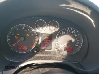 2008 Audi A3 z VIN WAUNE78P38A179896, wystawiony jako Copart lot #88342215 z przebiegiem 167 081 mil mil oraz Szkoda całkowita • Salvage title. Historia ofert i sprzedaży dostępna na DreamBid. Obrazek 9.