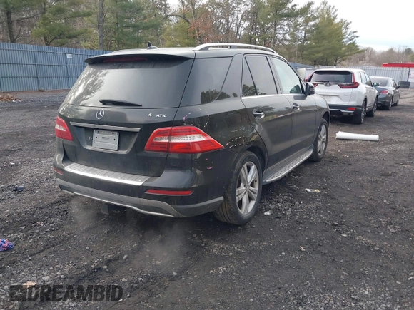 2013 Mercedes-Benz M 350 with VIN 4JGDA5HB0DA258063, listed as a IAAI auction lot 41479903 with 235,866 mi miles and . Bid and sale history available at DreamBid. Image 4.