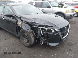 2020 Nissan Altima S z VIN 1N4BL4BW1LC250977, wystawiony jako IAAI lot #41812462 z przebiegiem 46 747 mil mil oraz . Historia ofert i sprzedaży dostępna na DreamBid. Obrazek 6.