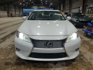 2015 Lexus ES 330 with VIN JTHBK1GG9F2179193, listed as a Copart auction lot 59929915 with 101,578 mi miles and Salvage title. Bid and sale history available at DreamBid. Image 5.