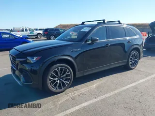 2025 Mazda CX-70 Premium Plus with VIN JM3KJEHA8S1100304, listed as a IAAI auction lot 42261867 with 2,678 mi miles and . Bid and sale history available at DreamBid. Image 2.