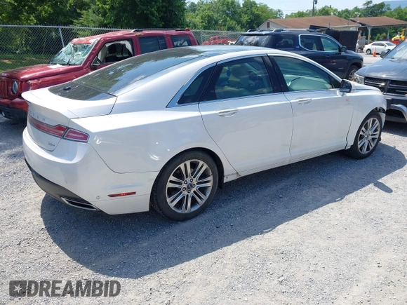 2013 Lincoln MKZ Hybrid with VIN 3LN6L2LU6DR807667, listed as a IAAI auction lot 42533419 with 90,327 mi miles and . Bid and sale history available at DreamBid. Image 4.