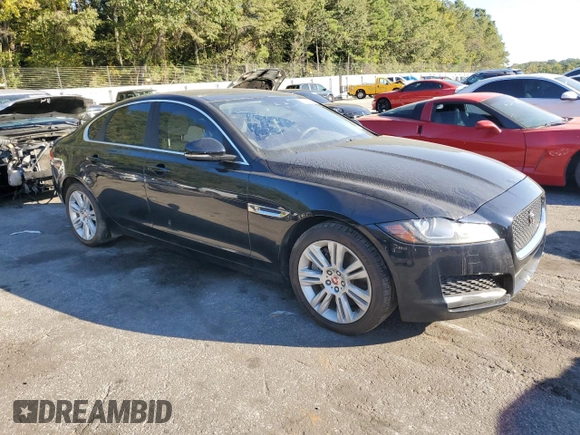 2017 Jaguar XF 35t Premium with VIN SAJBD4BV6HCY29471, listed as a Copart auction lot 76846214 with 101,090 mi miles and Clean Title. Bid and sale history available at carsss.com. Image 4.