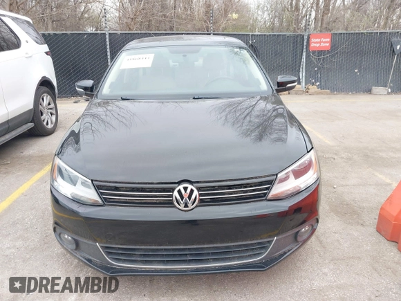 2012 Volkswagen Jetta TDI w/Premium with VIN 3VWLL7AJ9CM367840, listed as a IAAI auction lot 41868444 with 176,486 mi miles and . Bid and sale history available at DreamBid. Image 6.