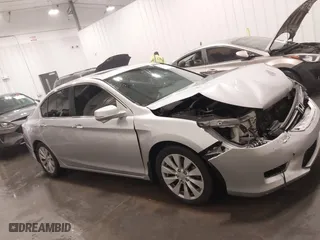 2015 Honda Accord Sedan EX-L with VIN 1HGCR2F86FA008393, listed as a IAAI auction lot 41877301 with 148,383 mi miles. Bid and sale history available at carsss.com. Image 14.