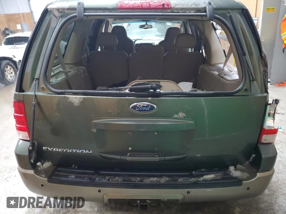 2003 Ford Expedition Eddie Bauer with VIN 1FMFU18L63LC17232, listed as a Copart auction lot 89320165 with 182,363 mi miles and Clean Title. Bid and sale history available at carsss.com. Image 6.