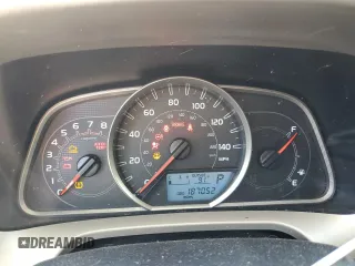 2015 Toyota RAV4 LE z VIN JTMBFREV0FJ043143, wystawiony jako Copart lot #59094375 z przebiegiem 187 052 mil mil oraz Czysty tytuł • Clean title. Historia ofert i sprzedaży dostępna na DreamBid. Obrazek 9.
