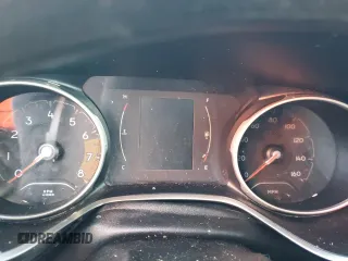 2018 Jeep Compass Sport z VIN 3C4NJCABXJT106979, wystawiony jako Copart lot #62165865 z przebiegiem Nie podano mil oraz Szkoda całkowita • Salvage title. Historia ofert i sprzedaży dostępna na DreamBid. Obrazek 9.