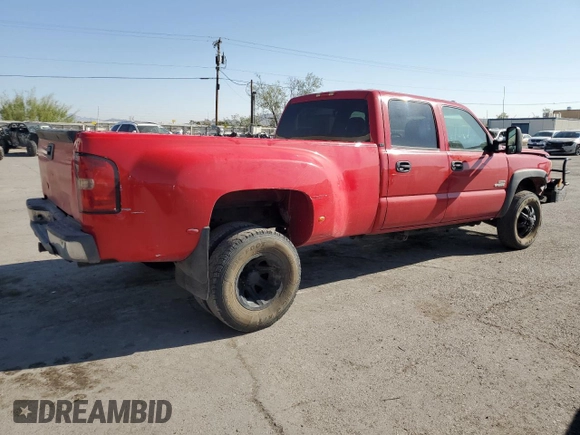 2004 Chevrolet Silverado 3500 DRW z VIN 1GCJK33194F111962, wystawiony jako Copart lot #70852714 z przebiegiem 268 558 mil mil oraz Szkody całkowita. Historia ofert i sprzedaży dostępna na DreamBid. Obrazek 3.