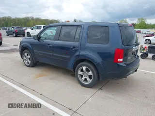 2012 Honda Pilot EX-L with VIN 5FNYF4H61CB043074, listed as a IAAI auction lot 42173097 with 234,192 mi miles. Bid and sale history available at carsss.com. Image 3.
