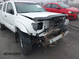 2011 Toyota Tacoma with VIN 5TFUU4EN8BX019682, listed as a IAAI auction lot 41187802 with 114,491 mi miles. Bid and sale history available at carsss.com. Image 6.