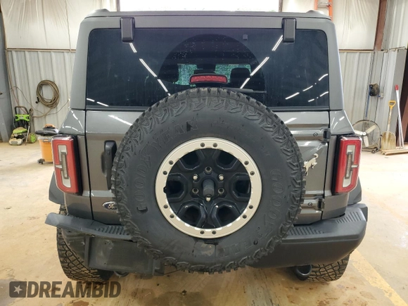 2021 Ford Bronco с VIN 1FMEE5DP9MLB06877, выставлен на аукционе Copart как лот 57254245 с пробегом 47 410 миль миль и Списание • Salvage title. История ставок и продаж доступна на DreamBid. Изображение 6.