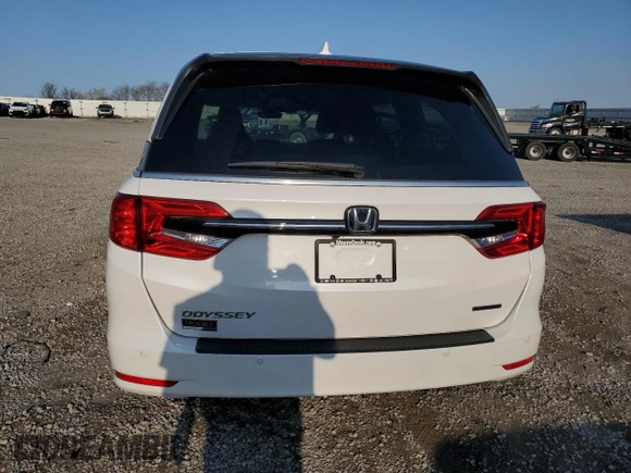 2024 Honda Odyssey Touring z VIN 5FNRL6H82RB039313, wystawiony jako Copart lot #52632005 z przebiegiem 18 447 mil mil oraz Szkoda całkowita • Salvage title. Historia ofert i sprzedaży dostępna na DreamBid. Obrazek 6.