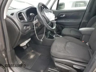 2018 Jeep Renegade Latitude z VIN ZACCJABB3JPG81927, wystawiony jako Copart lot #52442985 z przebiegiem 72 256 mil mil oraz Szkoda całkowita • Salvage title. Historia ofert i sprzedaży dostępna na DreamBid. Obrazek 7.