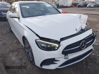 2021 Mercedes-Benz E 350 with VIN W1KZF8DB2MA918984, listed as a IAAI auction lot 41755143 with 69,668 mi miles and . Bid and sale history available at DreamBid. Image 18.
