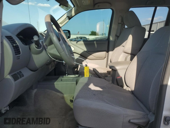 2012 Nissan Frontier SV z VIN 1N6AD0ERXCC477695, wystawiony jako Copart lot #56377185 z przebiegiem 152 497 mil mil oraz Szkoda całkowita • Salvage title. Historia ofert i sprzedaży dostępna na DreamBid. Obrazek 7.