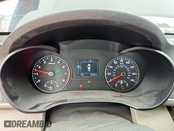 2018 Kia Optima S z VIN 5XXGT4L38JG259032, wystawiony jako Copart lot #59744055 z przebiegiem 73 132 mil mil oraz Szkoda całkowita • Salvage title. Historia ofert i sprzedaży dostępna na DreamBid. Obrazek 9.