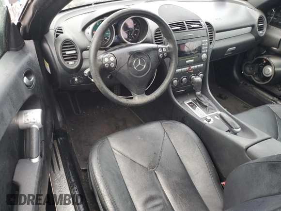 2008 Mercedes-Benz SLK-Class 3.0L with VIN WDBWK54F88F181341, listed as a Copart auction lot 83109284 with 75,035 mi miles and Salvage Title. Bid and sale history available at carsss.com. Image 8.