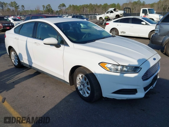 2016 Ford Fusion S with VIN 1FA6P0G79G5112887, listed as a IAAI auction lot 41522790 with 164,747 mi miles. Bid and sale history available at carsss.com. Image 1.
